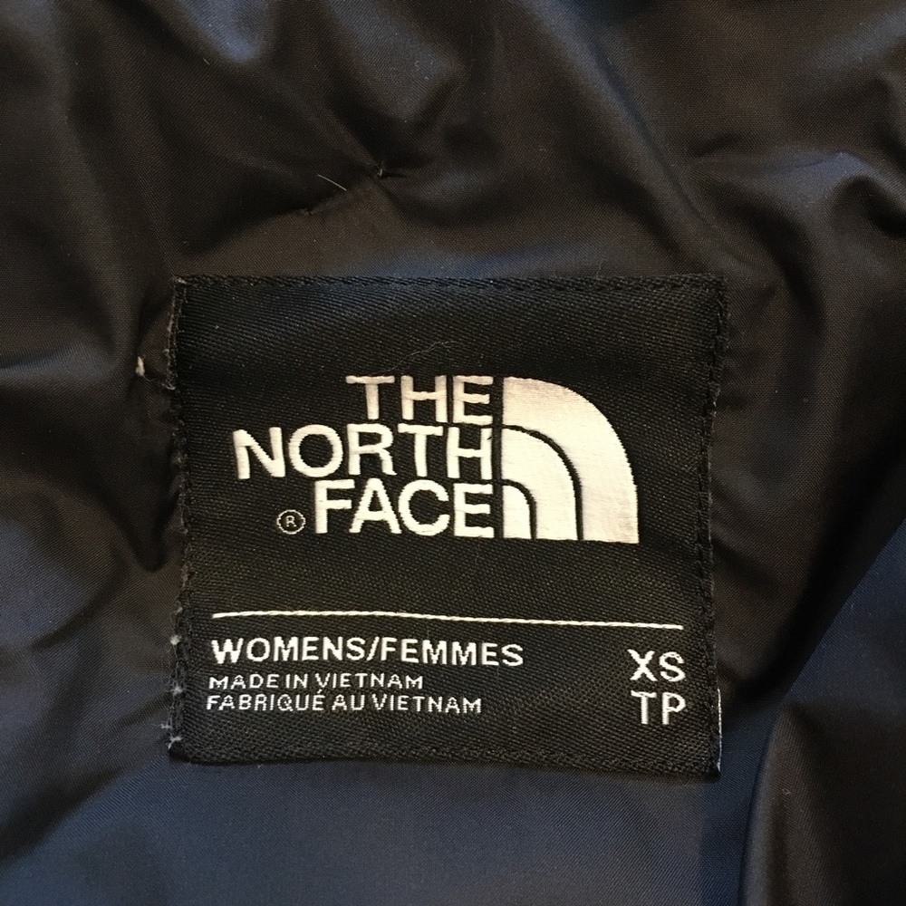 The North Face Defdown Parka GTX in Grey, XS - Picture 13 of 16